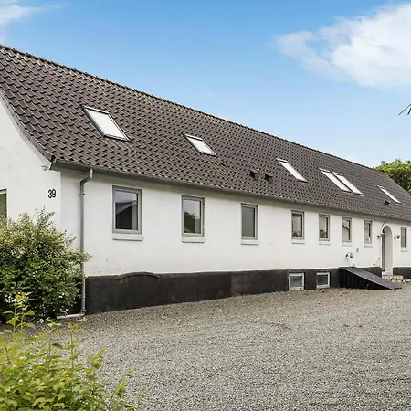 Ferienhaus Gorgeous In With Wifi