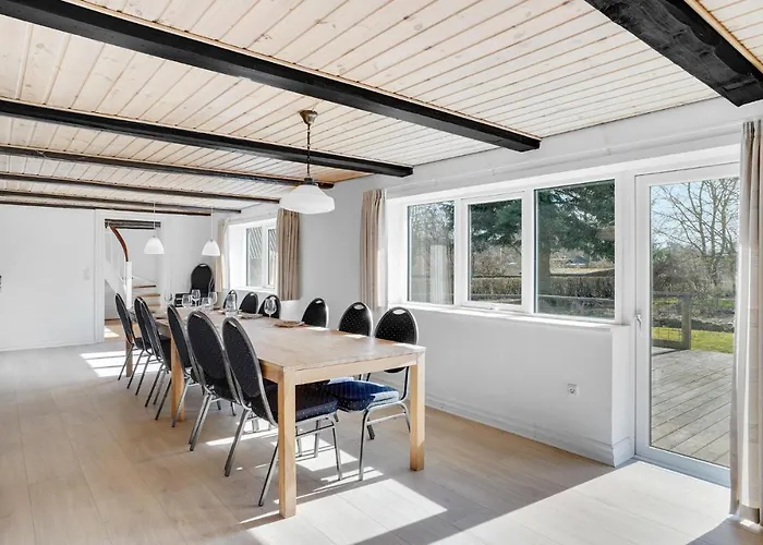 Gorgeous In With Wifi *