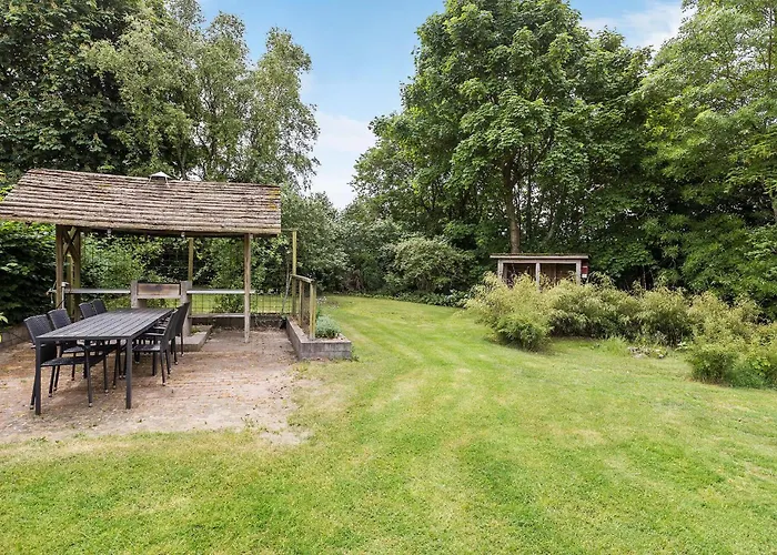 Ferienhaus Gorgeous In With Wifi *